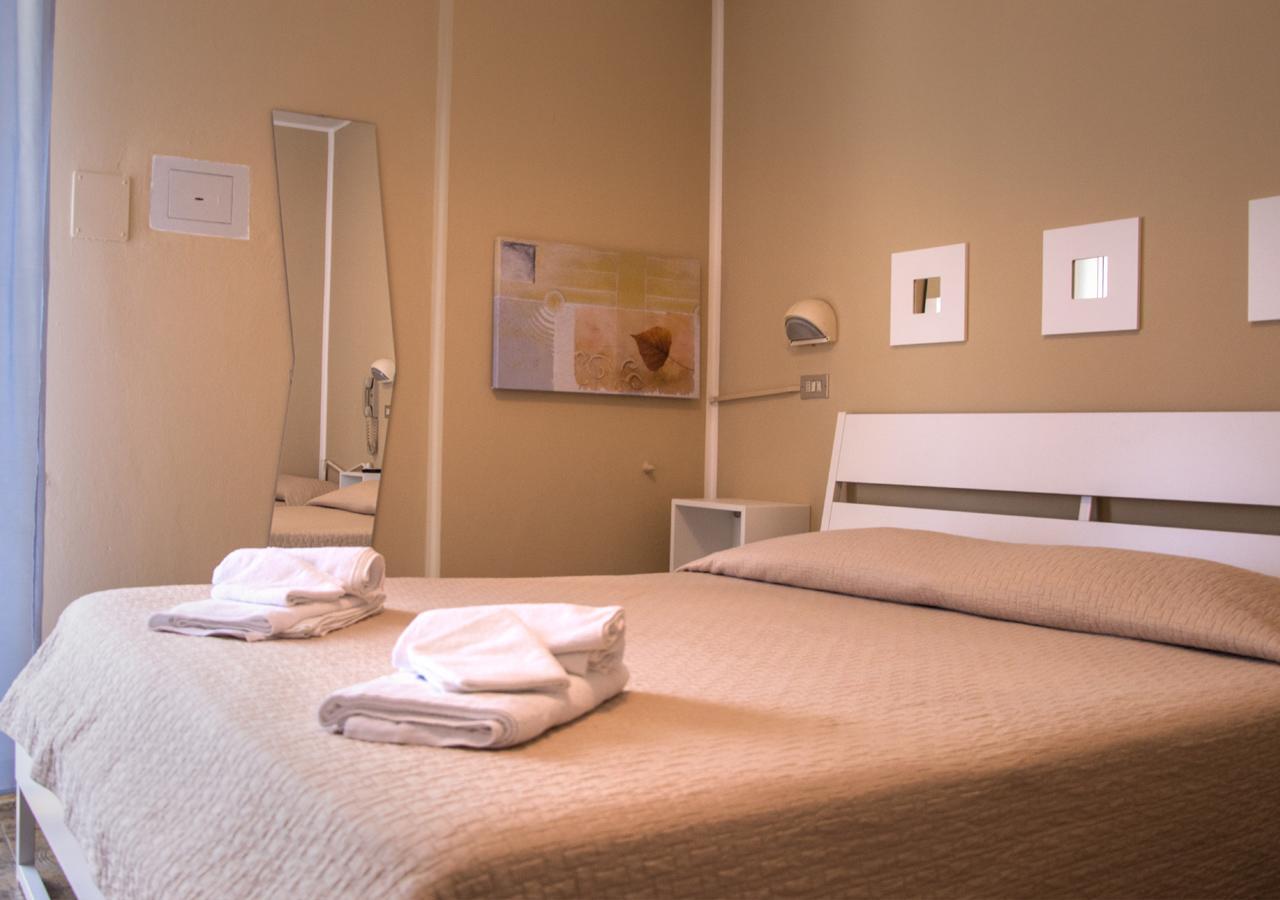 Hotel Fucsia Riccione Zewnętrze zdjęcie
