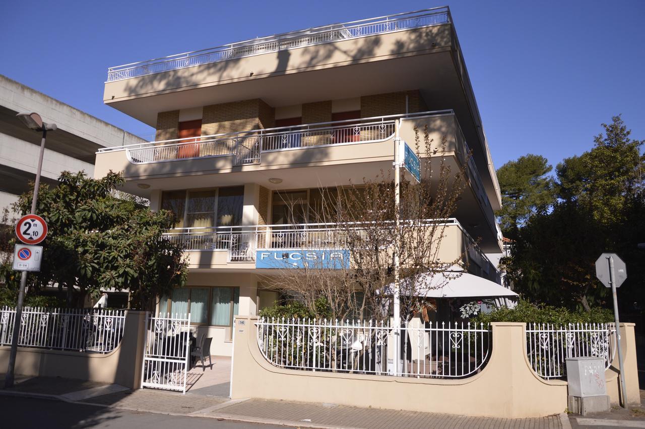 Hotel Fucsia Riccione Zewnętrze zdjęcie