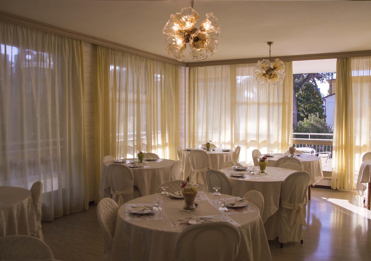 Hotel Fucsia Riccione Zewnętrze zdjęcie