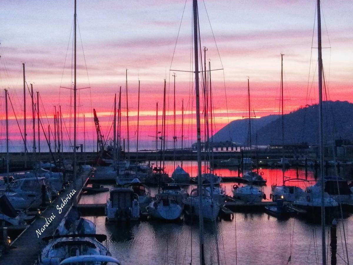 Hotel Fucsia Riccione Zewnętrze zdjęcie